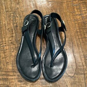 Black Thong Sandals with Minimalist Design and Silver Buckle
